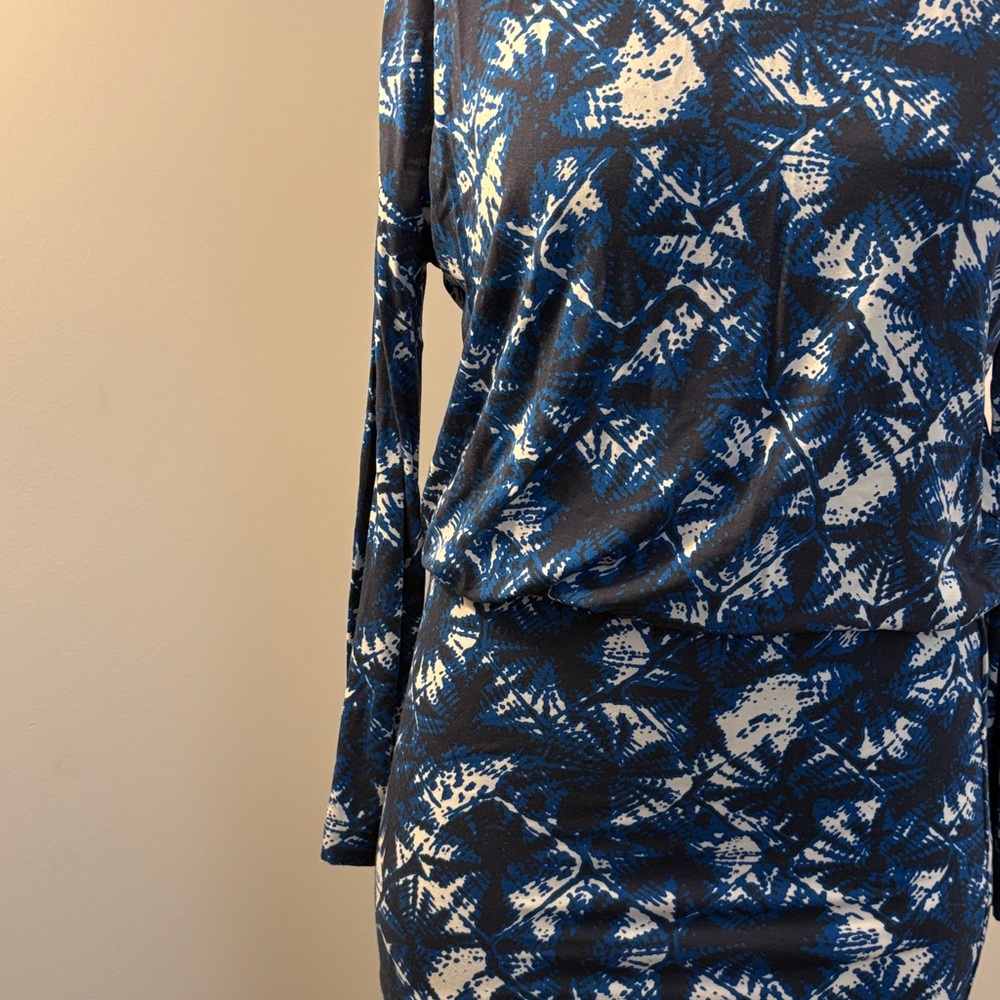 Blue Patterned Mini Dress - Picture 4 of 10
